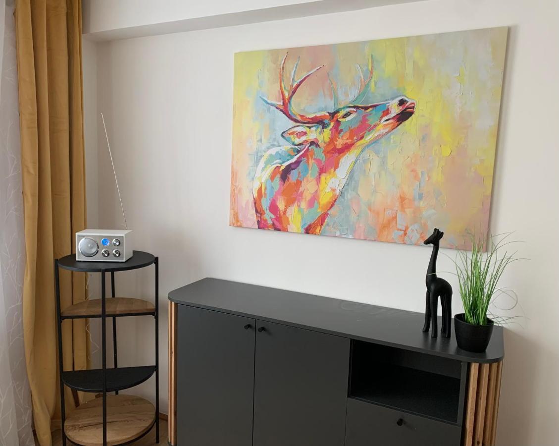 Air-Conditioned, Quiet Apartment With A Terrace In Center Of St Poelten - Smart Tv St. Pölten Zewnętrze zdjęcie