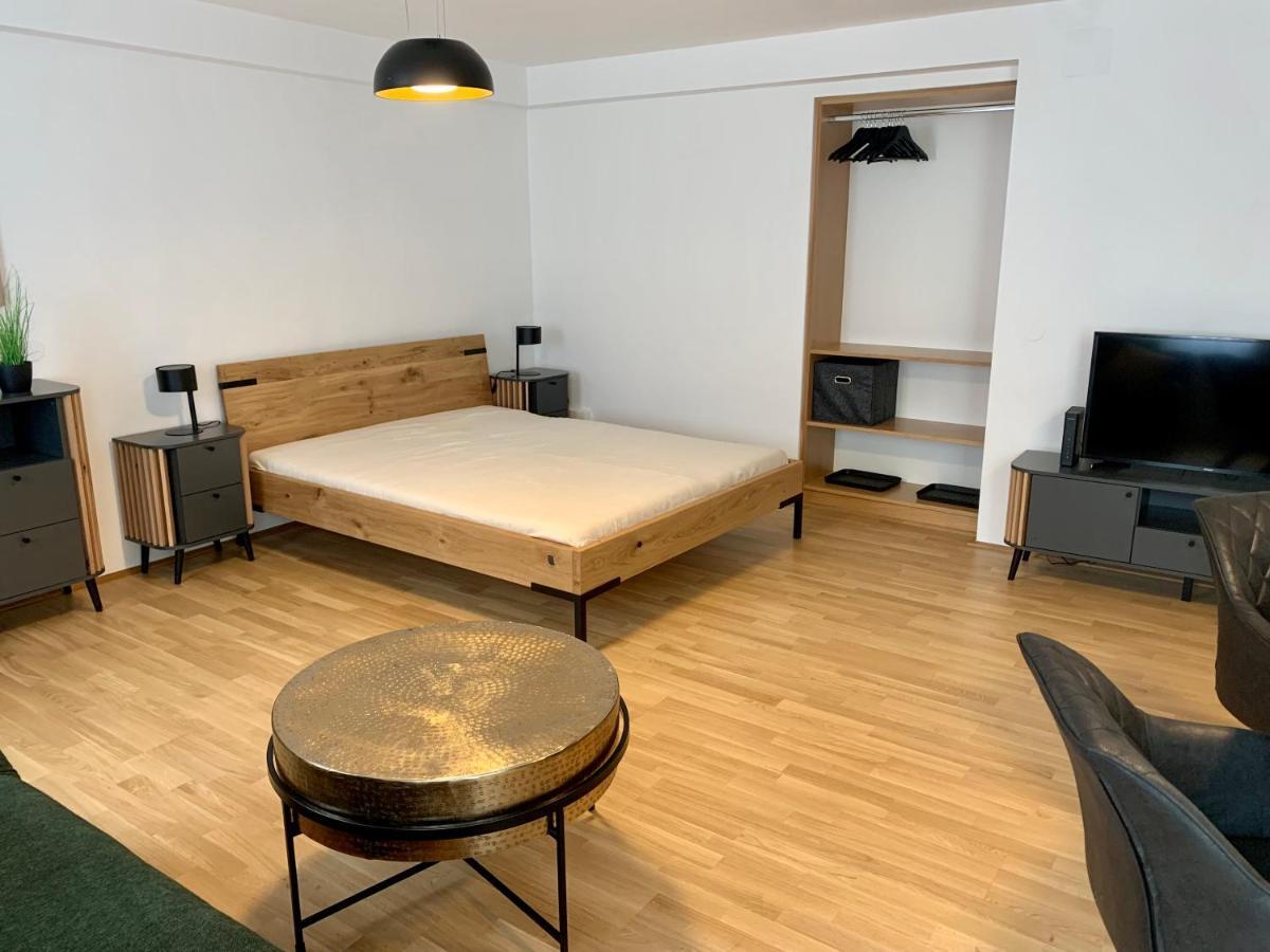 Air-Conditioned, Quiet Apartment With A Terrace In Center Of St Poelten - Smart Tv St. Pölten Zewnętrze zdjęcie